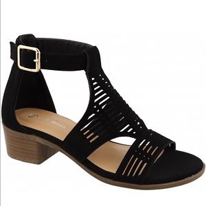 FashionGillian Women’s Ankle Strap Low Heel Sandal